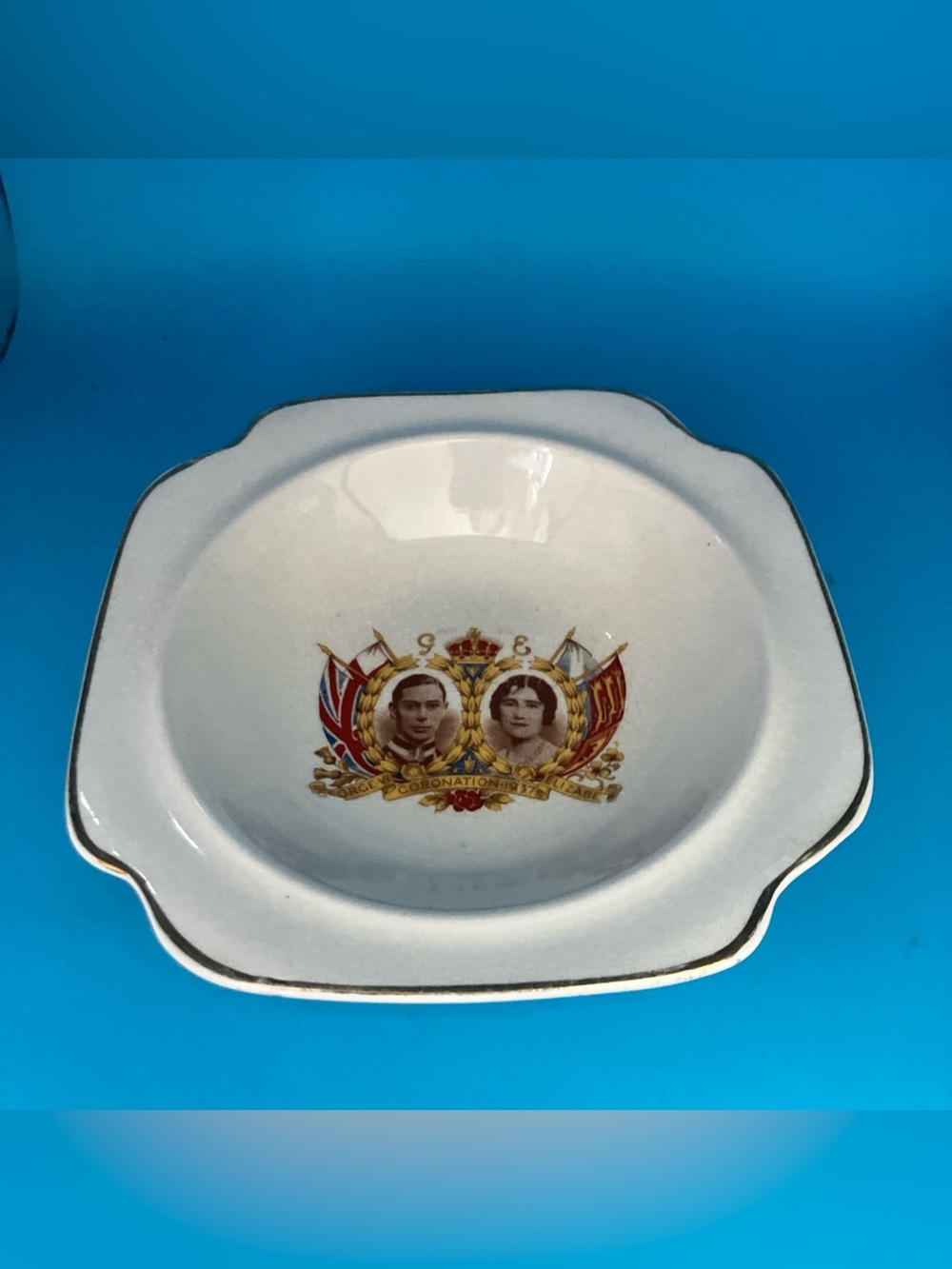 Commemorative White Ceramic Serving Bowl 1937 George VI & Elizabeth Coronation